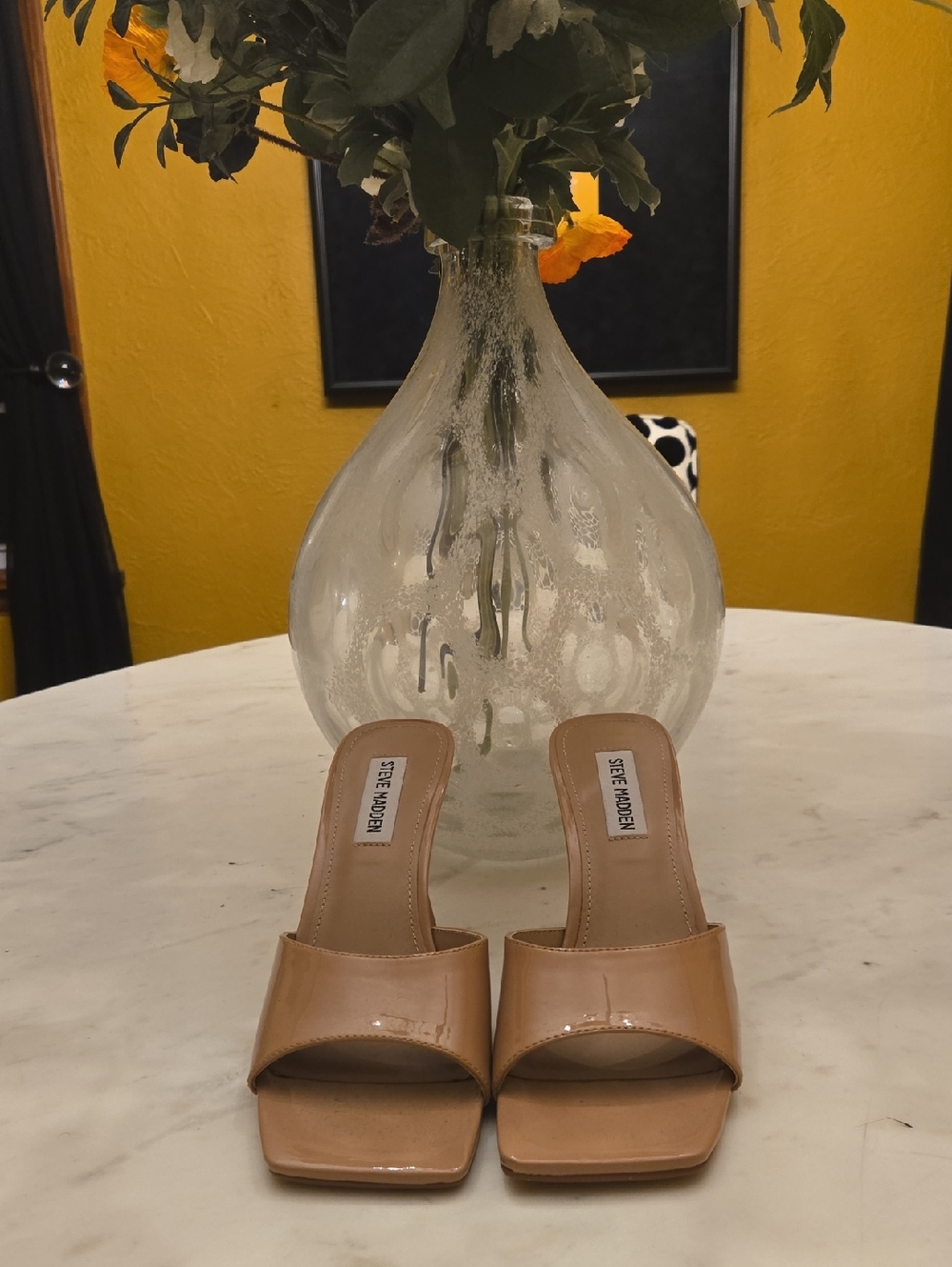 Steve Madden Beige Patent Open-Toe Slide Mules
